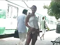 شاهزاده خانم روسی از کانال های سکسی جدید تلگرام ماساژ لذت می برد