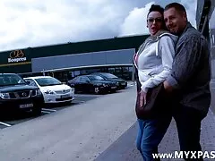 دختر جلوی دوربین خودارضایی می گیف های سکسی کند