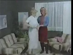 مشتری باعث شد دختر تحویل دهنده پیتزا به او کانال های سکسی خارجی تلگرام آب بدهد و گربه اش را روی آشپز بگذارد