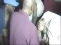 شلخته سرخ ، سه نریان کانال تلگرام فیلم سوپر سکسی سیاه را ارضا می کند